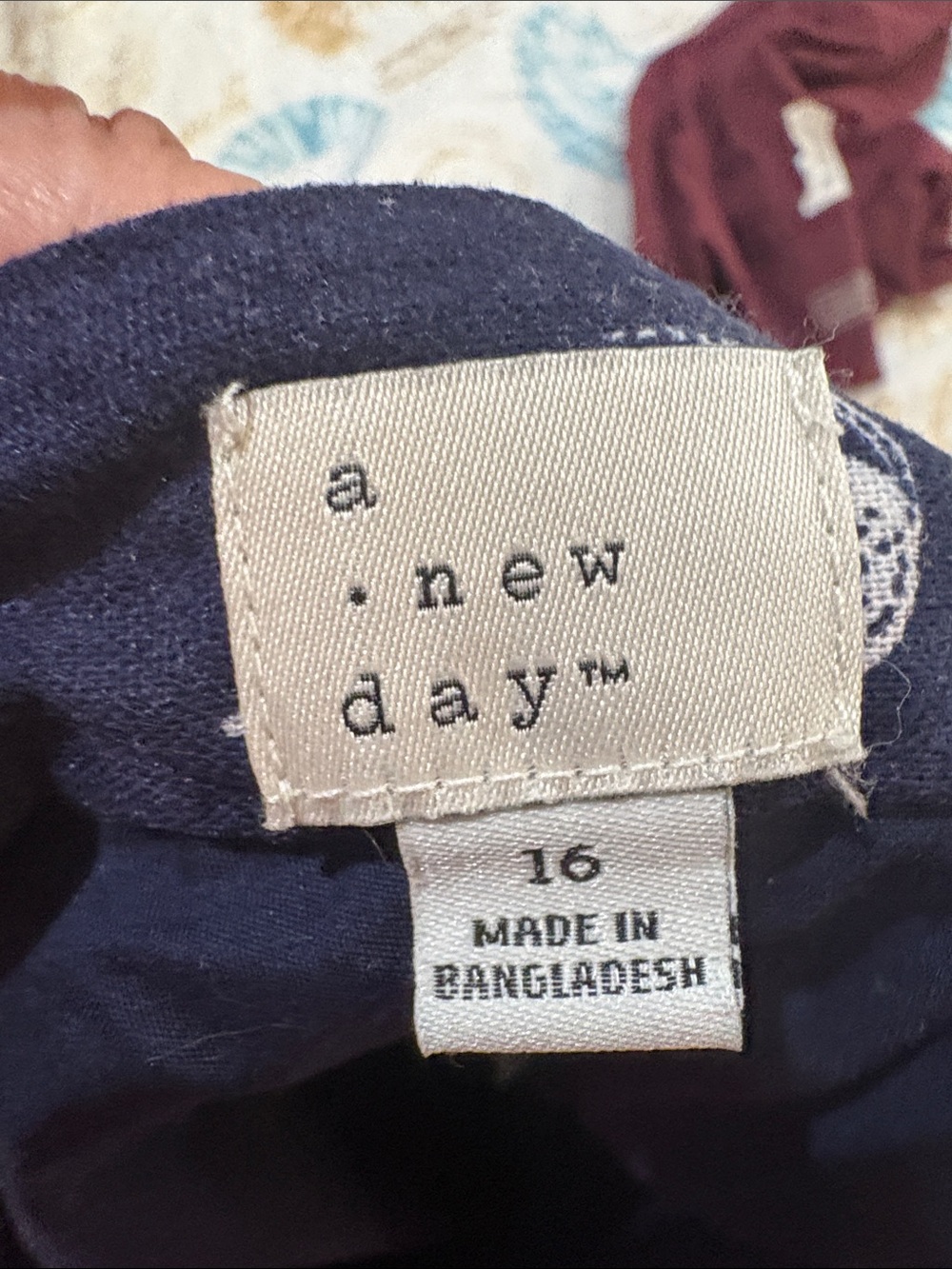 Ladies Navy Shell-Print Skort - Picture 8 of 8